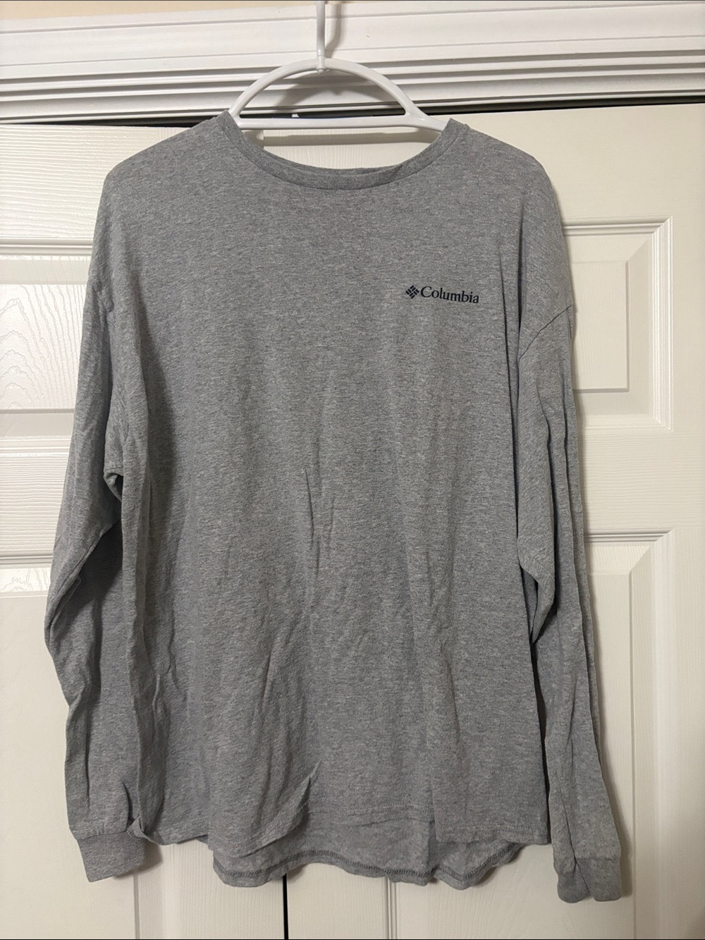 Columbia Long Sleeve Tee - Light Gray